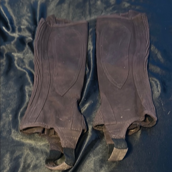 Black Riding Chaps - Picture 4 of 5